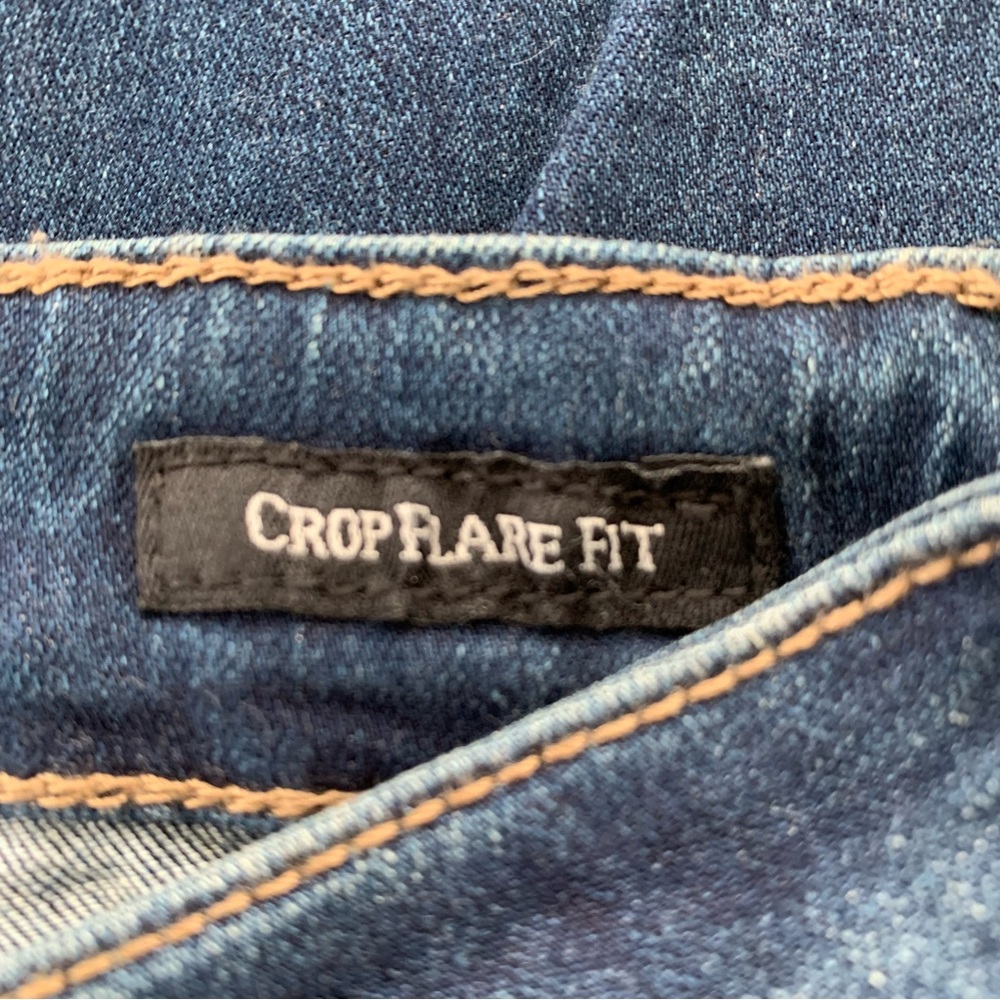 Judy Blue Crop Flare Flounce Hem Jean - Picture 10 of 13